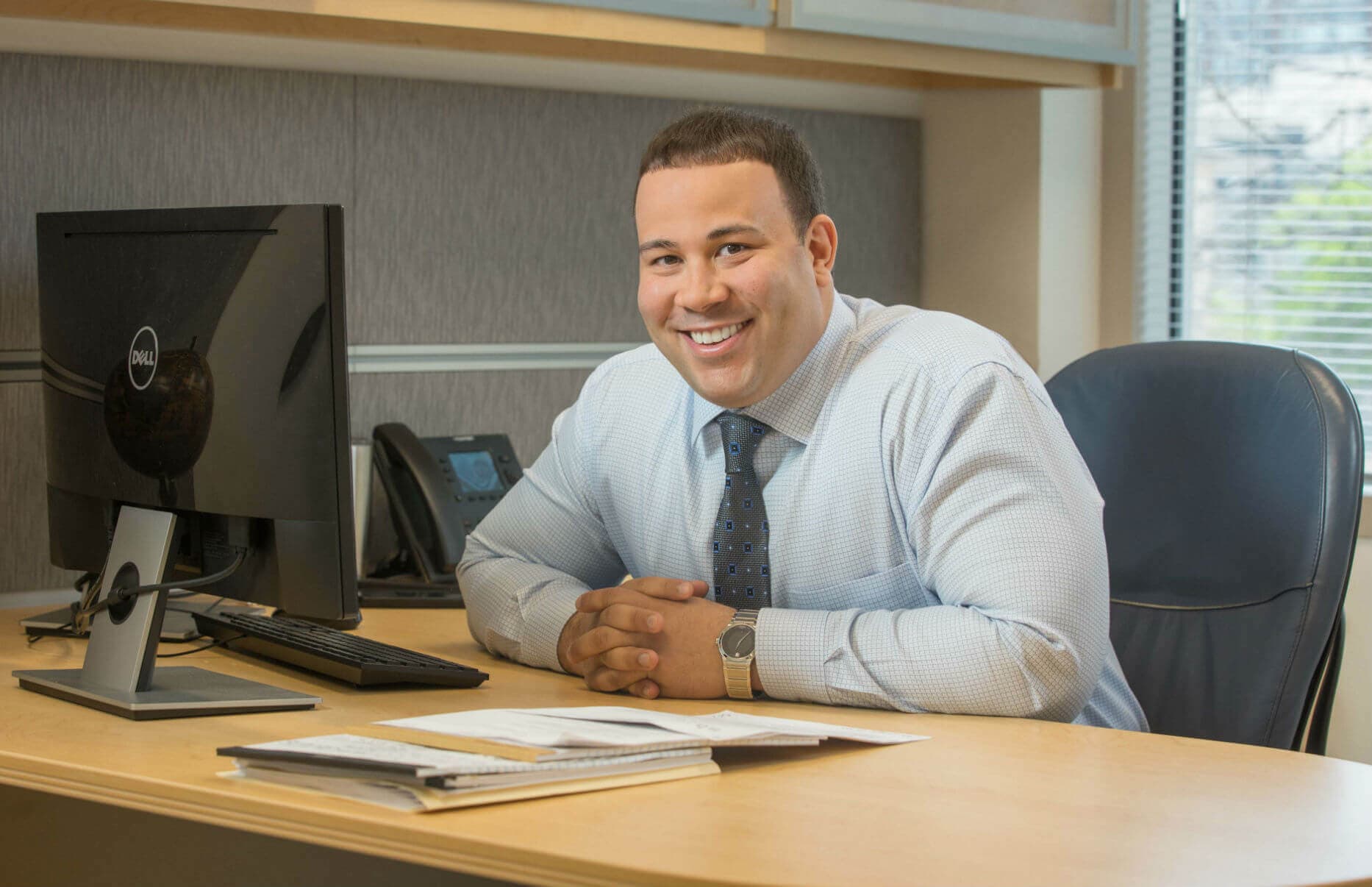 Image of Carlos Santos on Nemphos Braue's website