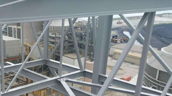 Image of a construction site on Nemphos Braue's website