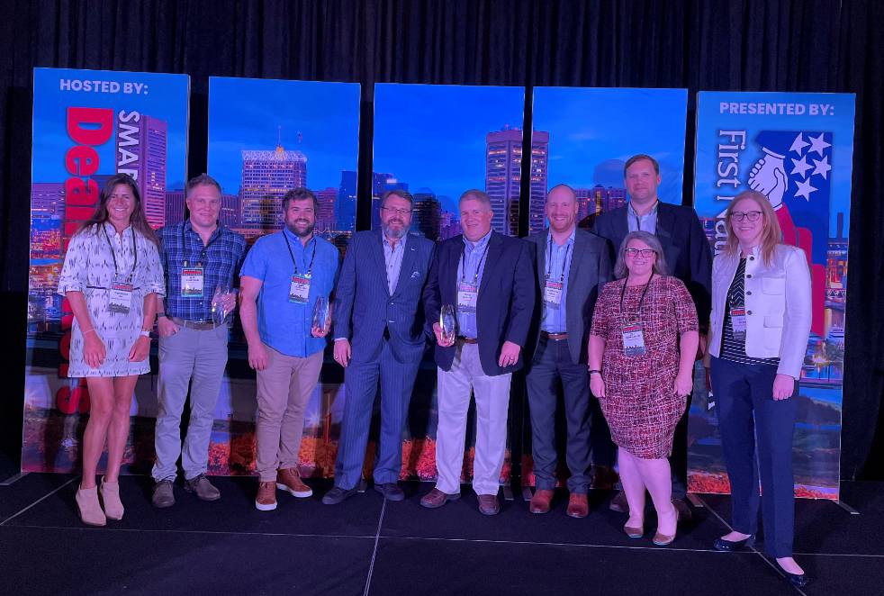 Nemphos Braue team with Dealmakers Winners